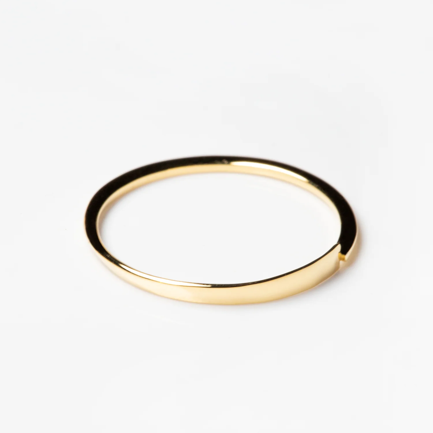 TROVE & TONE DIMENSIONAL SHIFT LOOP RING  |  TROVE & TONE