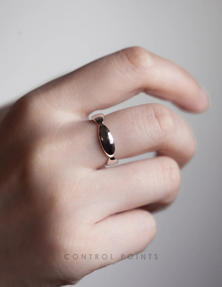 CONTROL POINTS PETAL SPRING RING  |  TROVE & TONE