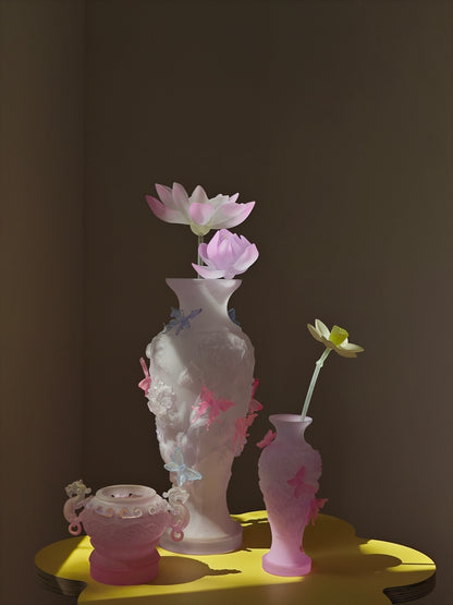livarié flower Pink Purple Gradient Papillon Vif Vase  |  TROVE & TONE