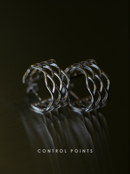 TROVE & TONE CIRCULAR GRID MESH EARRING  |  TROVE & TONE