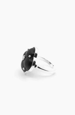 Aesth & Util ETERNAL KNOT PURPLE SANDALWOOD RING  |  TROVE & TONE