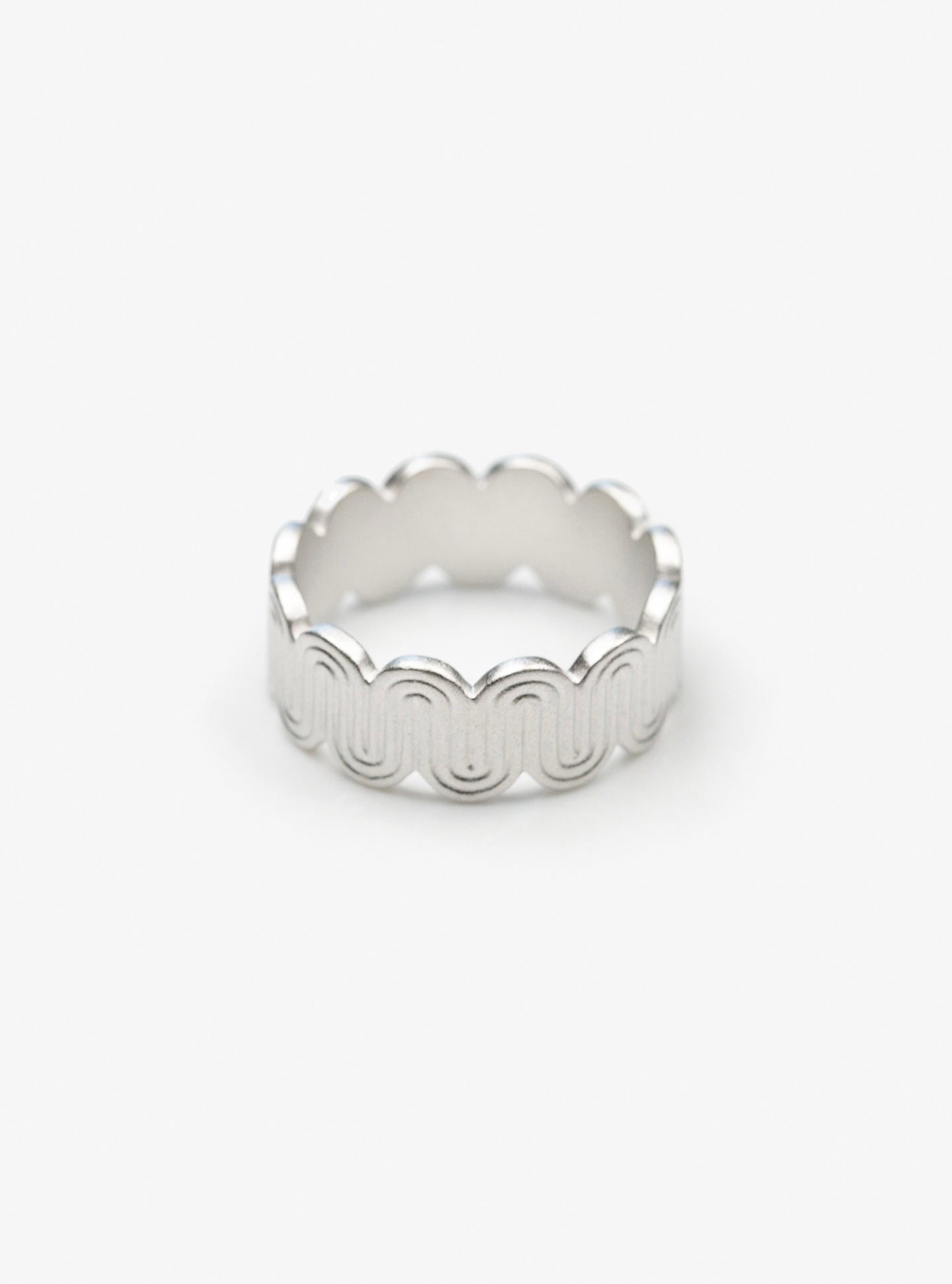 CONTROL POINTS DECO CURVED MEANDER RING  |  TROVE & TONE
