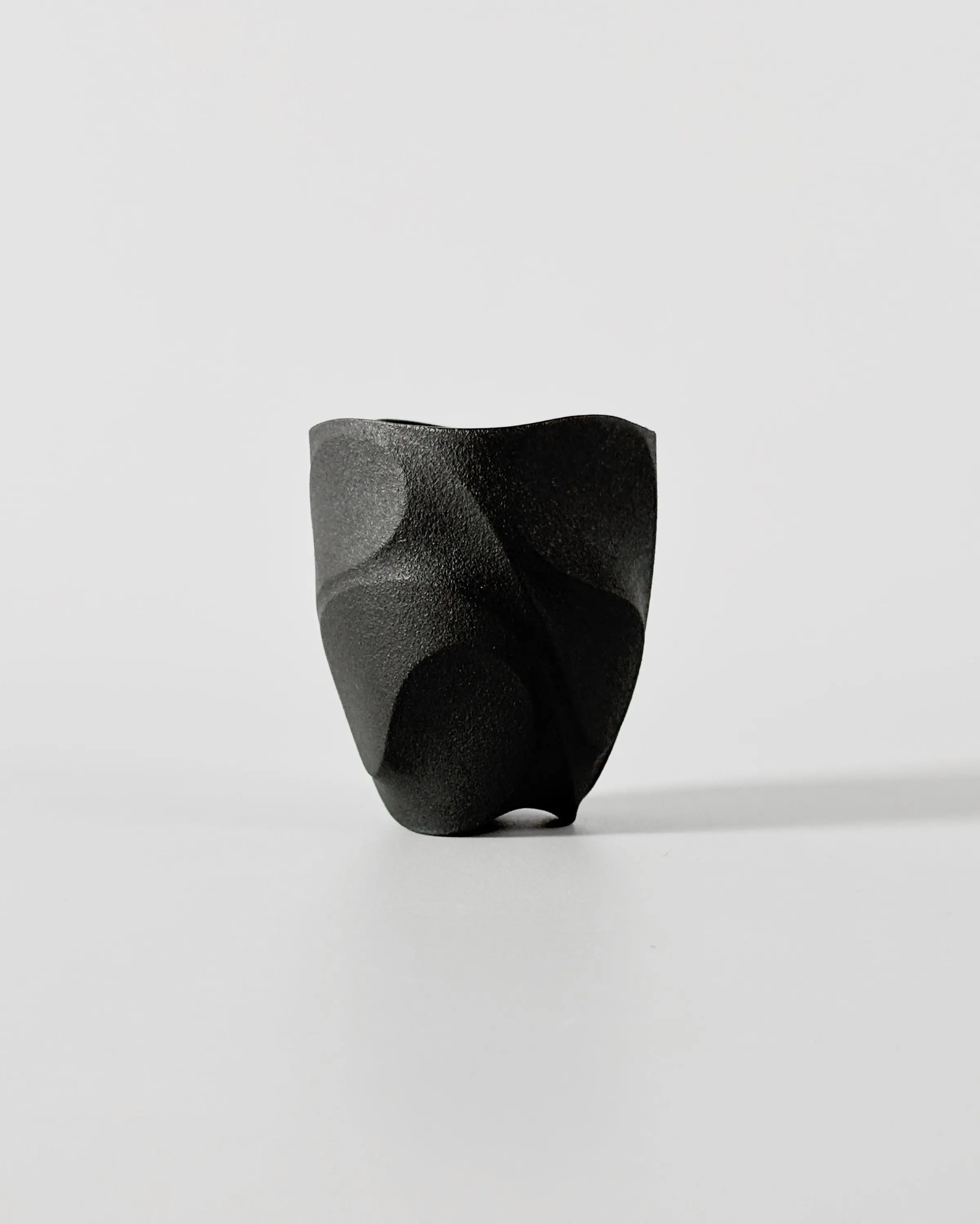 CURVE 02 CERAMIC SMALL TEA CUP