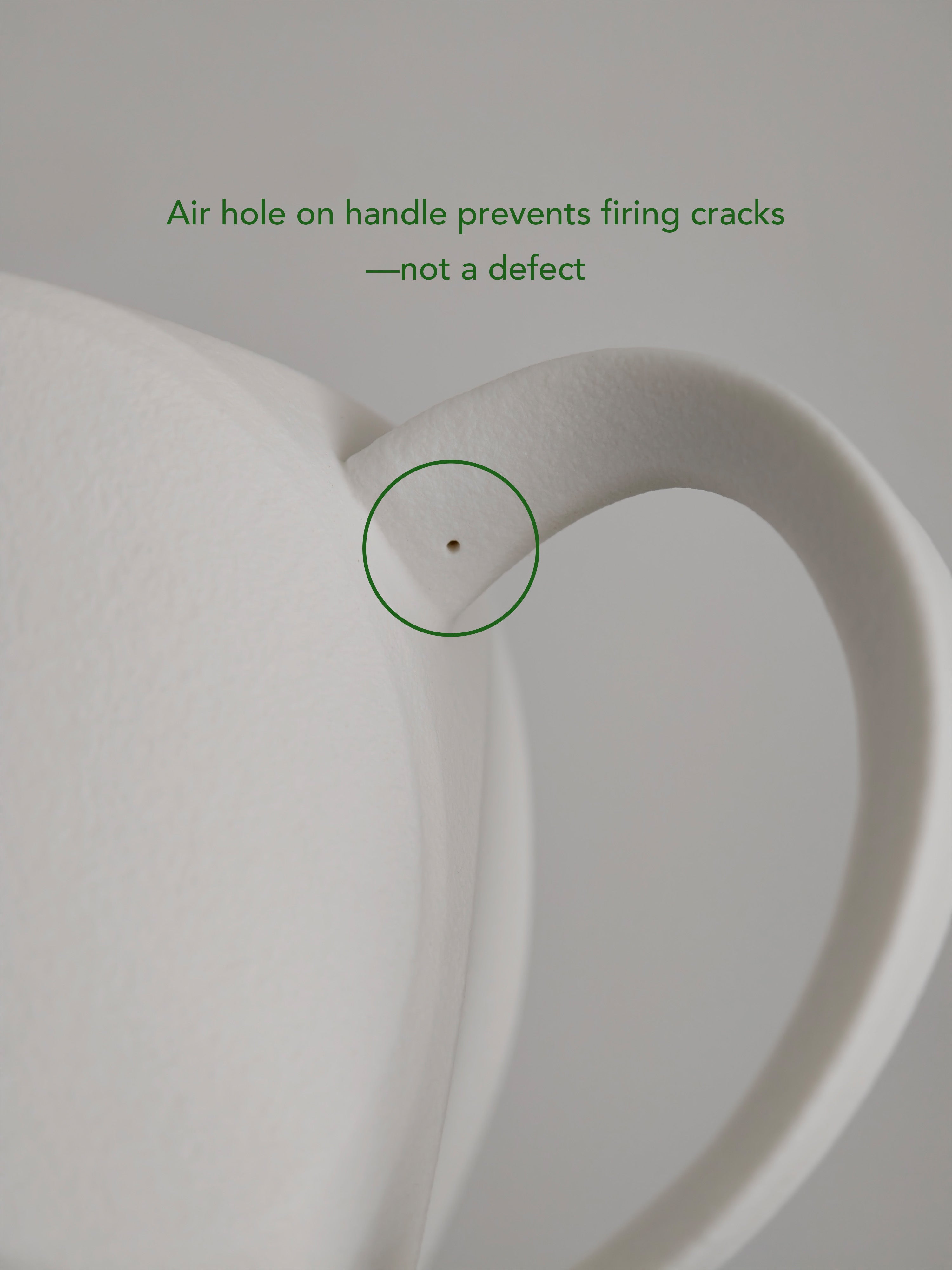 CURVE 10 CERAMIC HANDLED TEA CUP