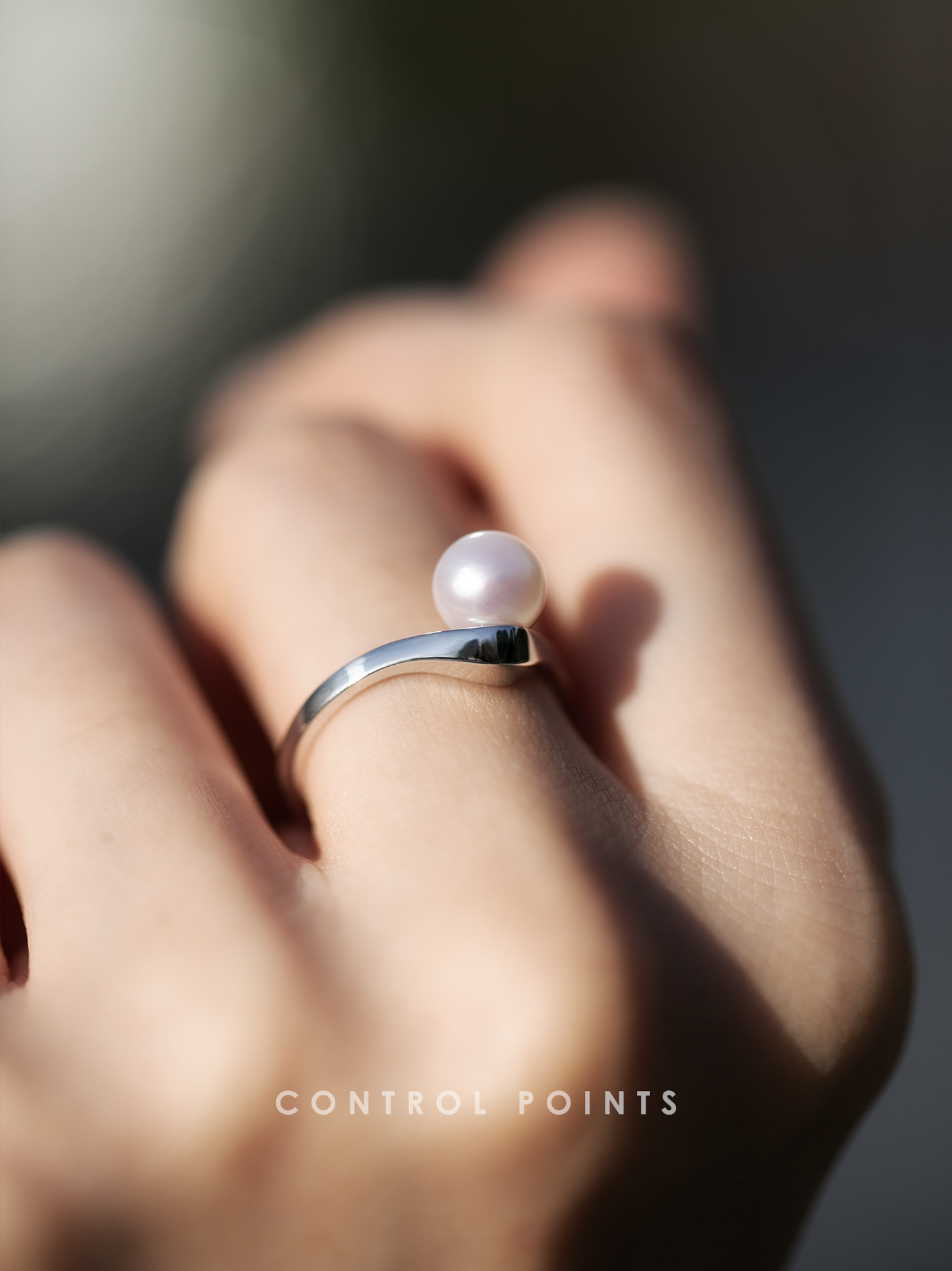 CONTROL POINTS GRAVITY PEARL RING  |  TROVE & TONE