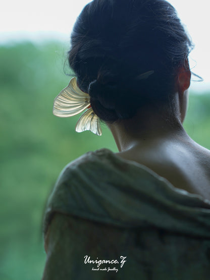 UNIGANCE.Z GINKGO LEAF HAIRPIN  |  TROVE & TONE