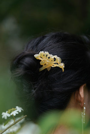 UNIGANCE.Z HONEYSUCKLE HAIRPIN  |  TROVE & TONE