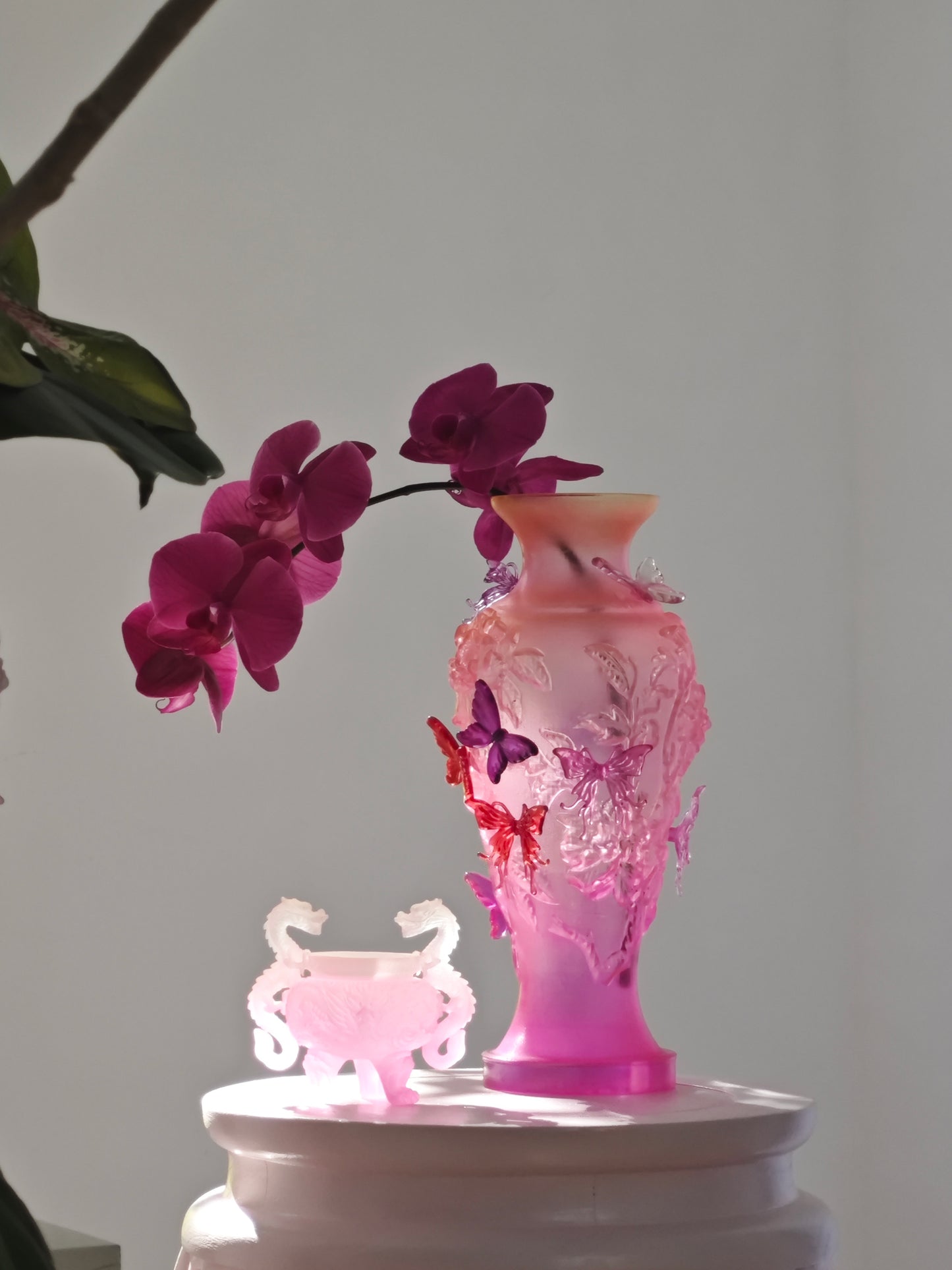 livarié flower Barbie Pink Papillon Vif Vase  |  TROVE & TONE