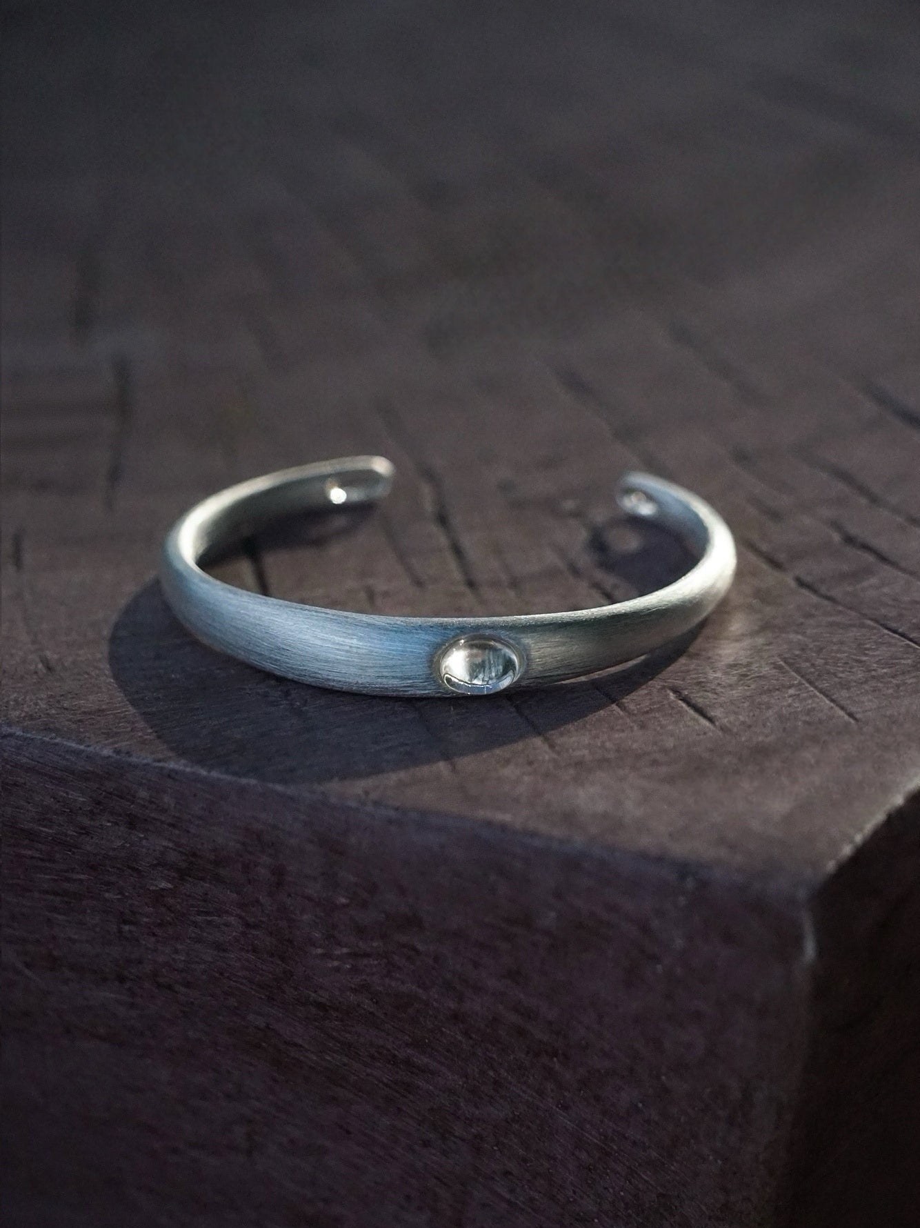 ON IISLAND ADJUSTABLE OVAL QUARTZ CUFF BRACELET  |  TROVE & TONE