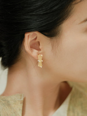 UNIGANCE.Z BAMBOO BRANCH STUD EARRINGS  |  TROVE & TONE