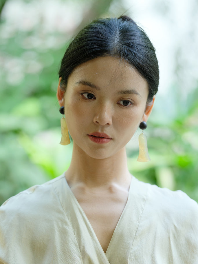 UNIGANCE.Z CALABASH VINE STUD EARRINGS  |  TROVE & TONE