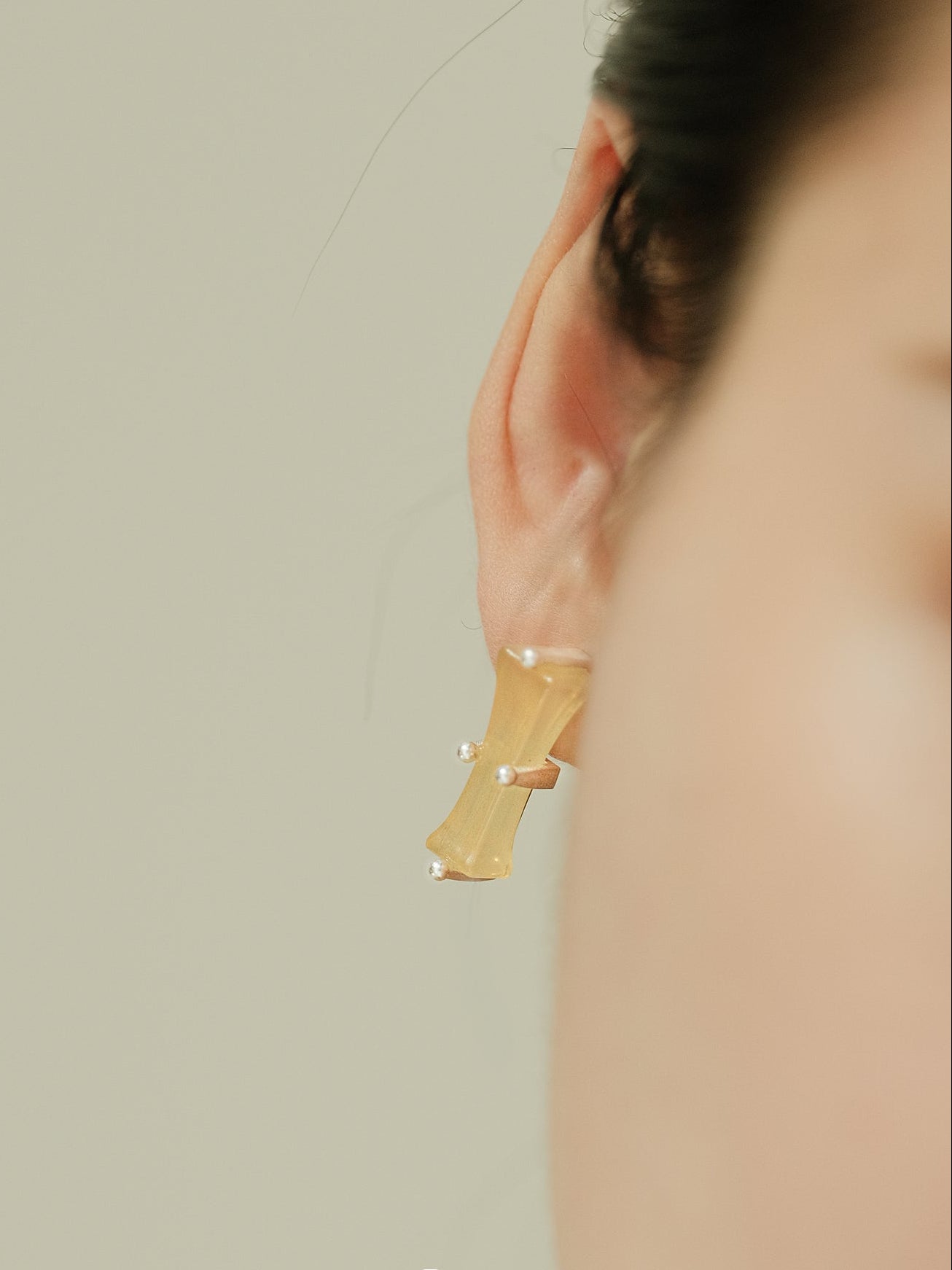 UNIGANCE.Z BAMBOO BRANCH STUD EARRINGS  |  TROVE & TONE
