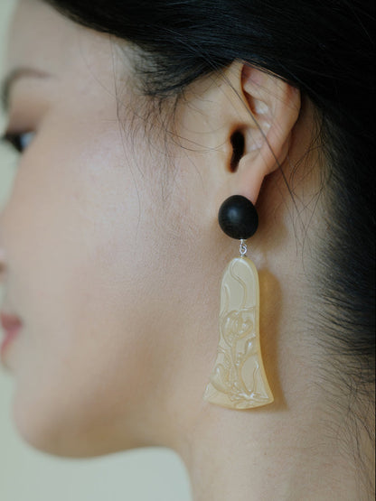 UNIGANCE.Z CALABASH VINE STUD EARRINGS  |  TROVE & TONE