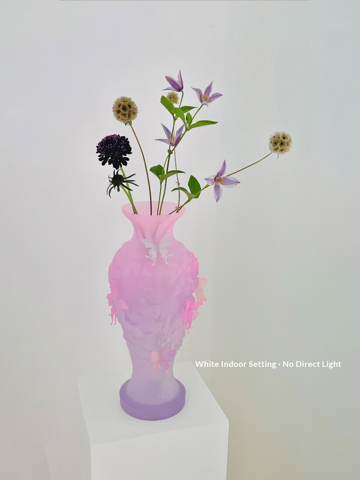 PINK PURPLE GRADIENT PAPILLON VIF VASE