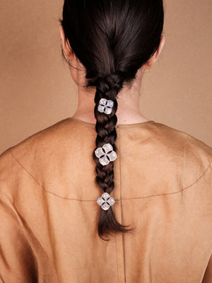 BAOXIANG FLOWER STANDALONE PENDANT