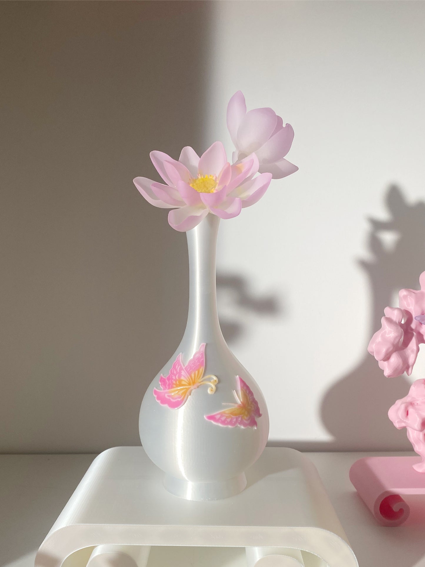 livarié flower LOTUS BUD STEM  |  TROVE & TONE