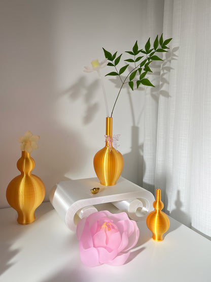 livarié flower Golden Bead Mini Vase  |  TROVE & TONE