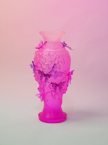 livarié flower Barbie Pink Large Papillon Vif Vase  |  TROVE & TONE