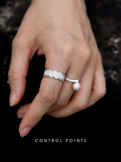 CONTROL POINTS DECO CURVED MEANDER RING  |  TROVE & TONE