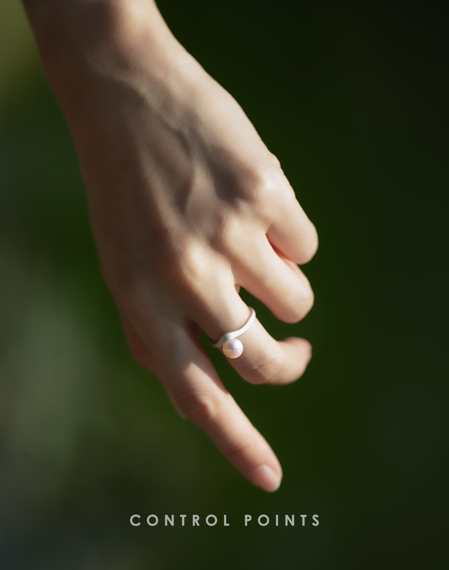 CONTROL POINTS GRAVITY PEARL RING  |  TROVE & TONE
