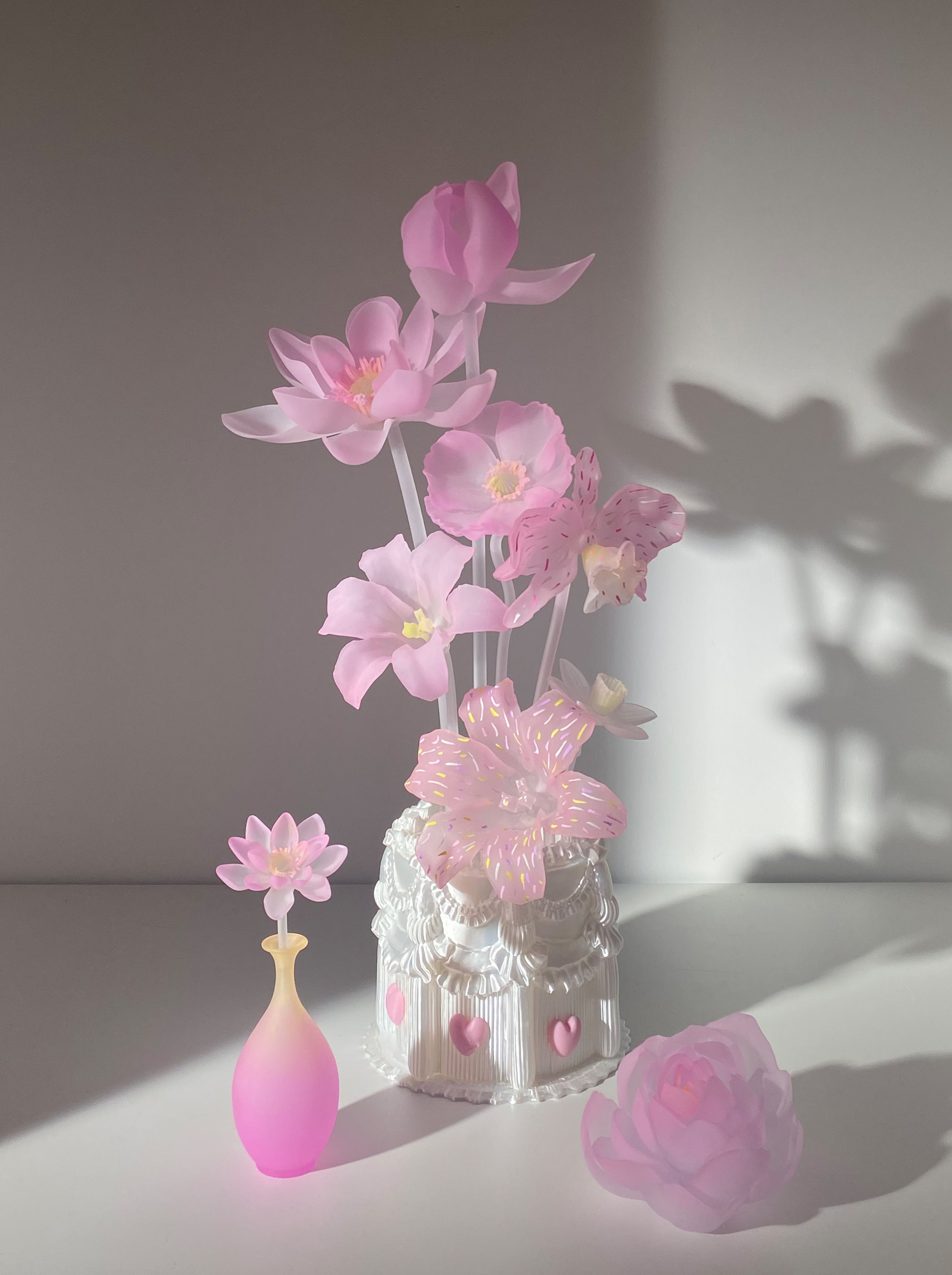 livarié flower CATTLEYA STEM  |  TROVE & TONE