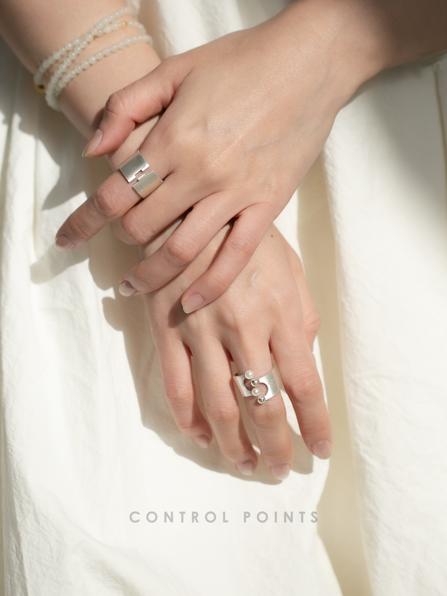 CONTROL POINTS BUBBLE PEARL RING  |  TROVE & TONE