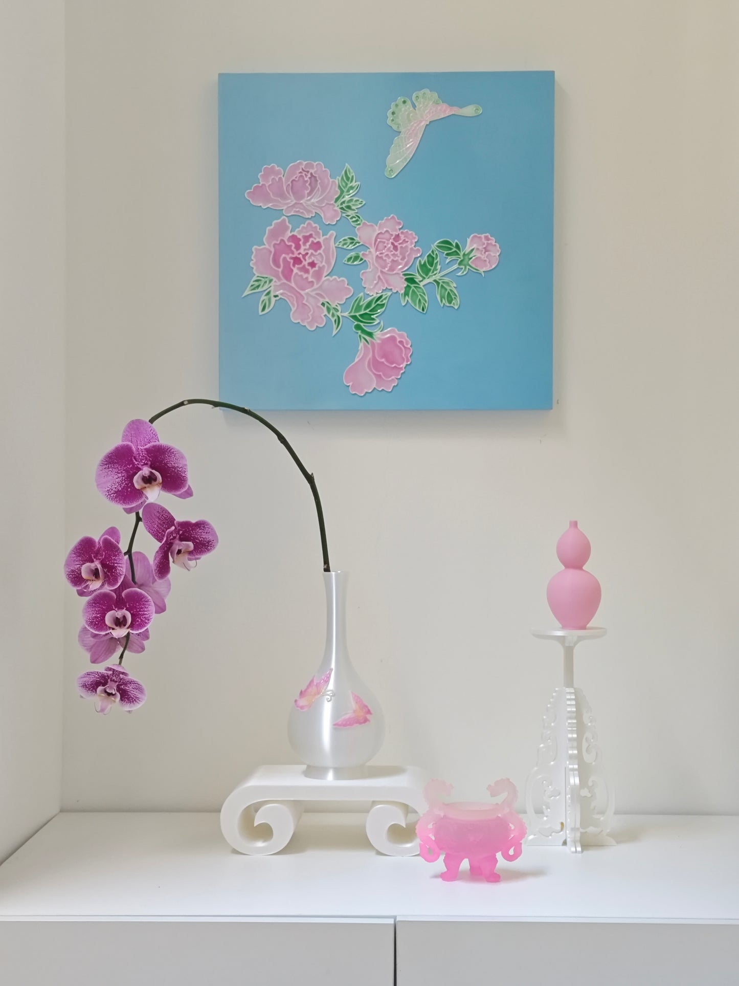 livarié flower Jade Drop Papillon Vase  |  TROVE & TONE