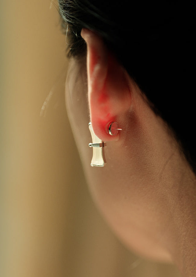 UNIGANCE.Z BAMBOO BRANCH STUD EARRINGS  |  TROVE & TONE