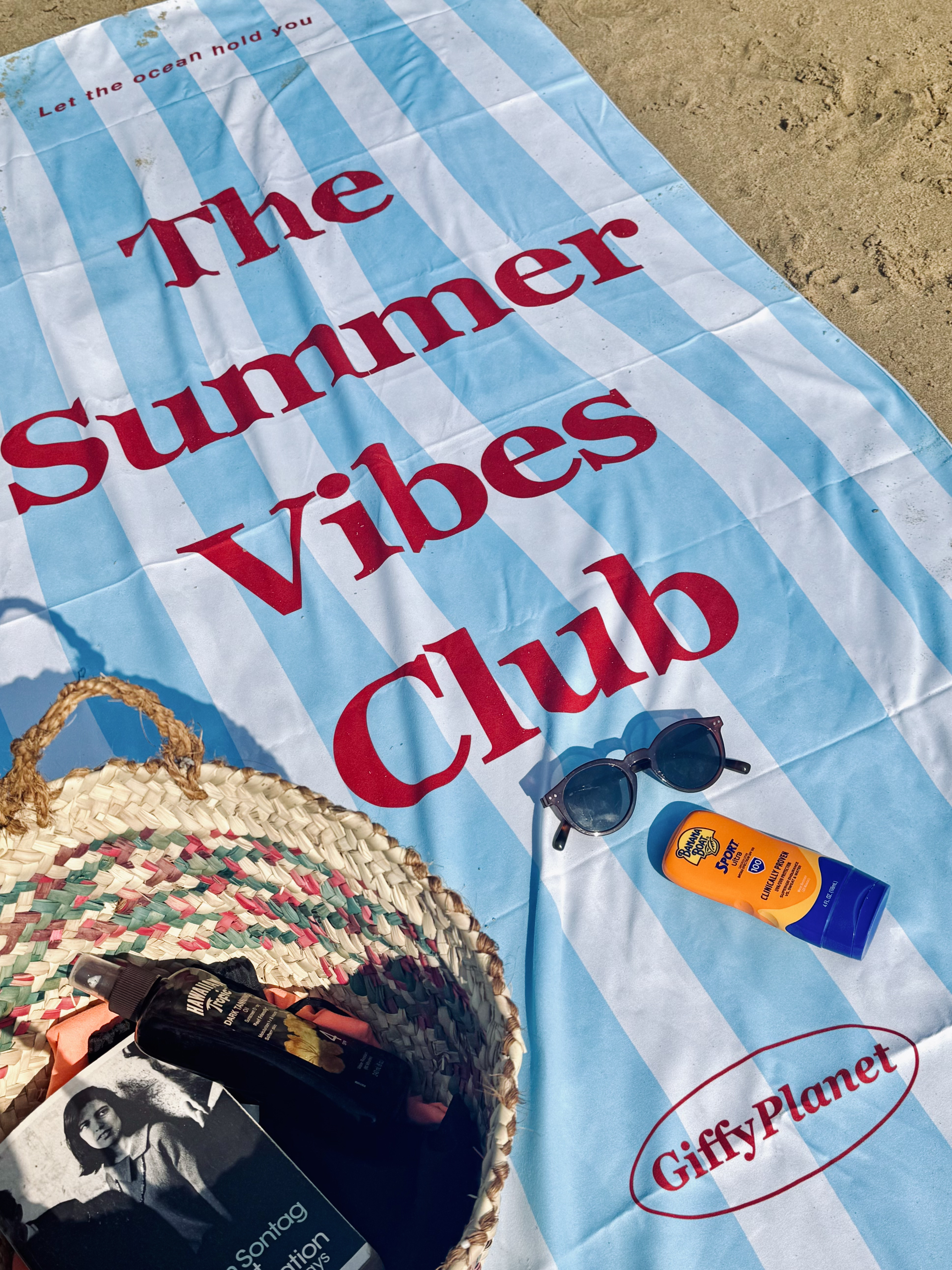 TROVE & TONE STAYCATION STRIPED QUICK-DRY BEACH TOWEL  |  TROVE & TONE