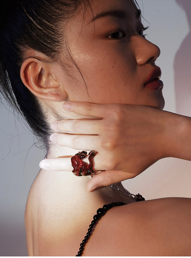 LAYERED WIDE RING