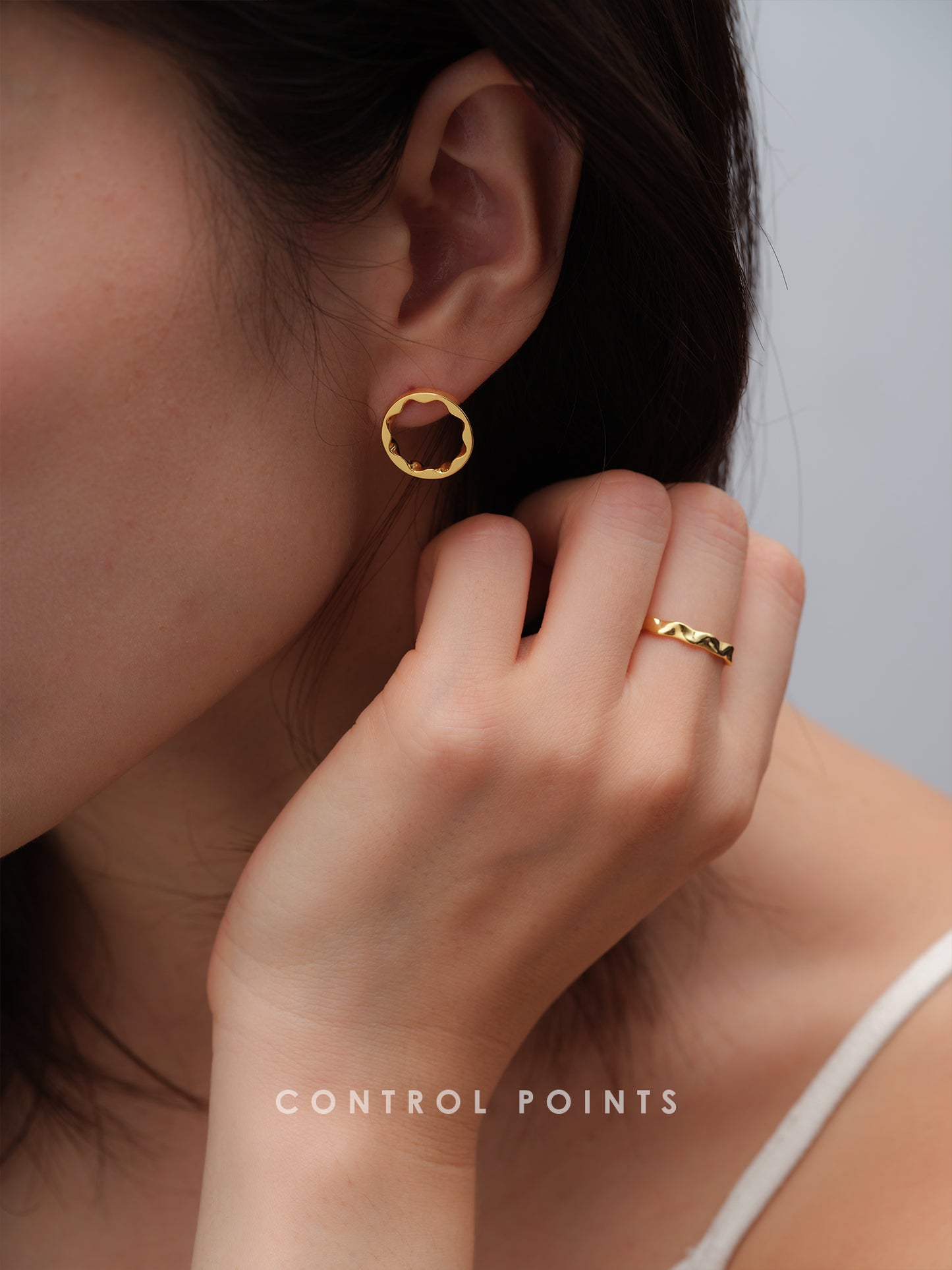 CONTROL POINTS MINIMALIST WAVE OPEN STUDS  |  TROVE & TONE