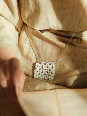 UNIGANCE.Z LUOYU POUCH NECKLACE  |  TROVE & TONE