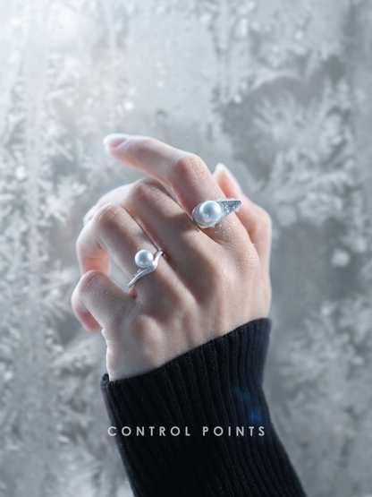 CONTROL POINTS FLOATING PEARL RING  |  TROVE & TONE