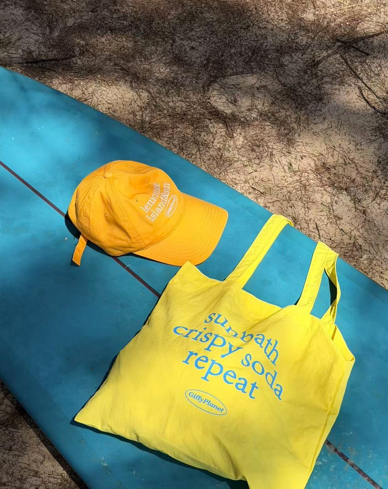 GiffyPlanet SUSTAINABLE NYLON TOTE  |  TROVE & TONE