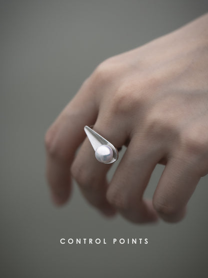 CONTROL POINTS FLOATING PEARL RING  |  TROVE & TONE