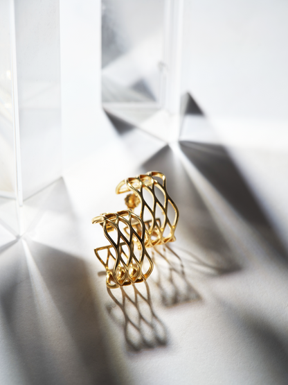 TROVE & TONE CIRCULAR GRID MESH EARRING  |  TROVE & TONE