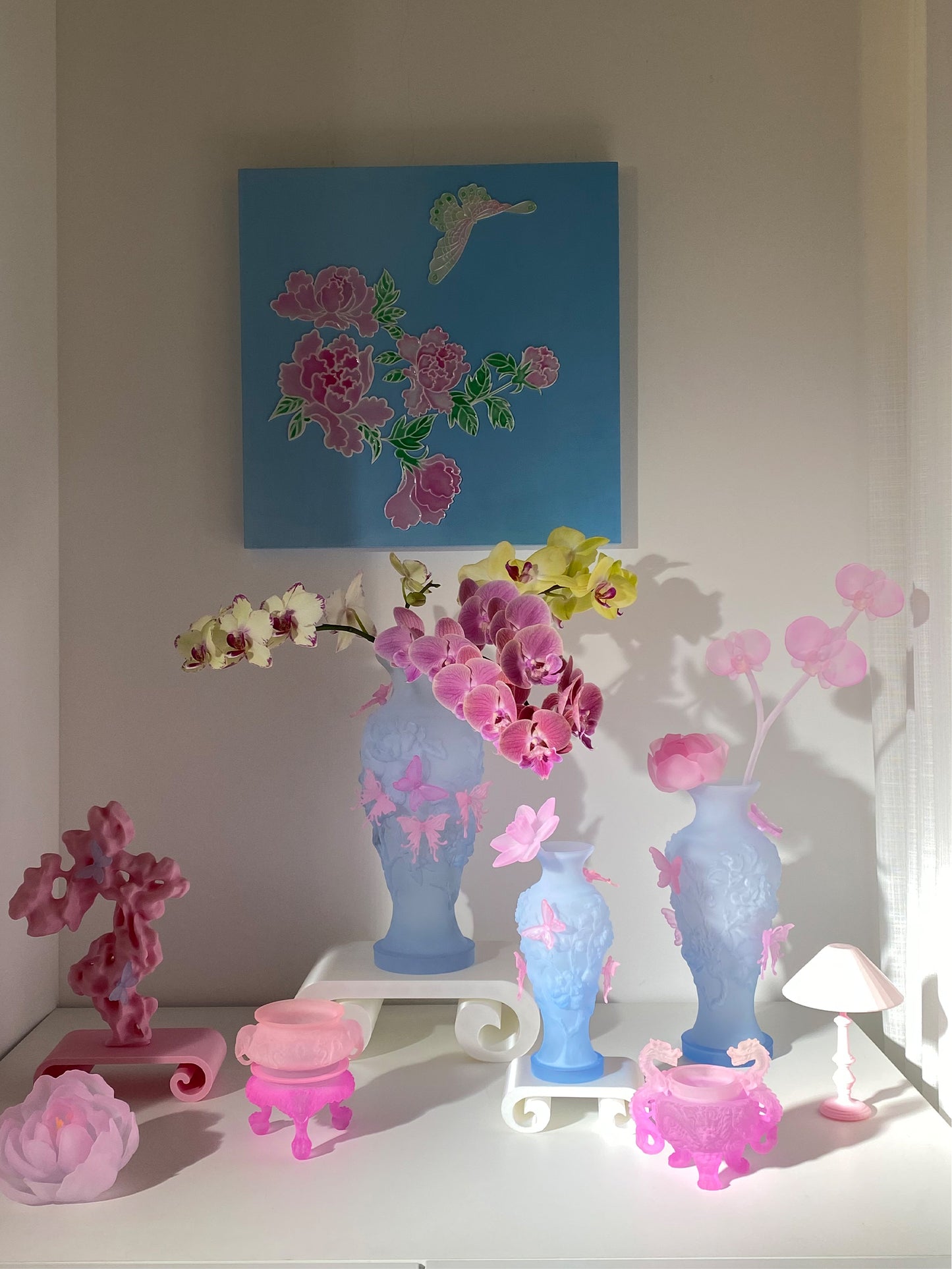 livarié flower Blue Papillon Vif Vase  |  TROVE & TONE