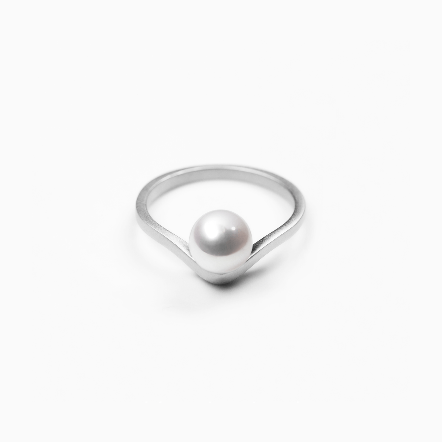 CONTROL POINTS GRAVITY PEARL RING  |  TROVE & TONE