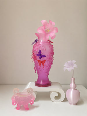 BARBIE PINK LARGE PAPILLON VIF VASE