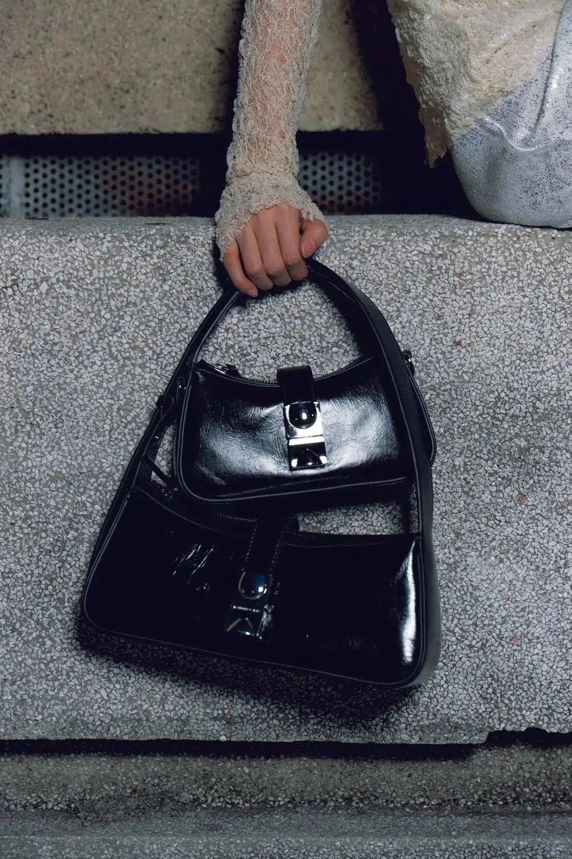 Clip Shoulder Bag Shoulder Bag