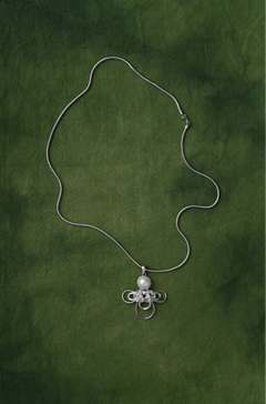  WANYEE CRAFT WOVEN LUCKY CLOUD KNOT PEARL NECKLACE |  TROVE & TONE