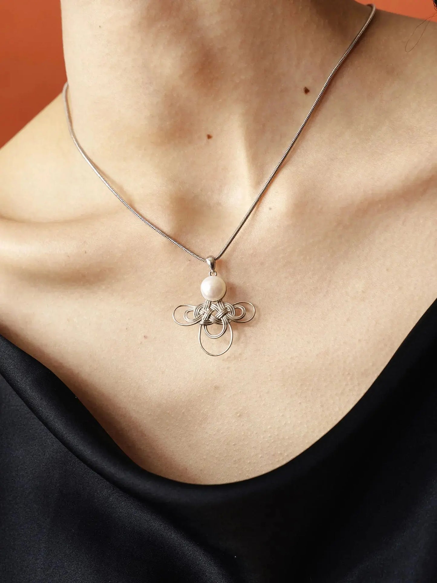 WANYEE CRAFT WOVEN LUCKY CLOUD KNOT PEARL NECKLACE |  TROVE & TONE