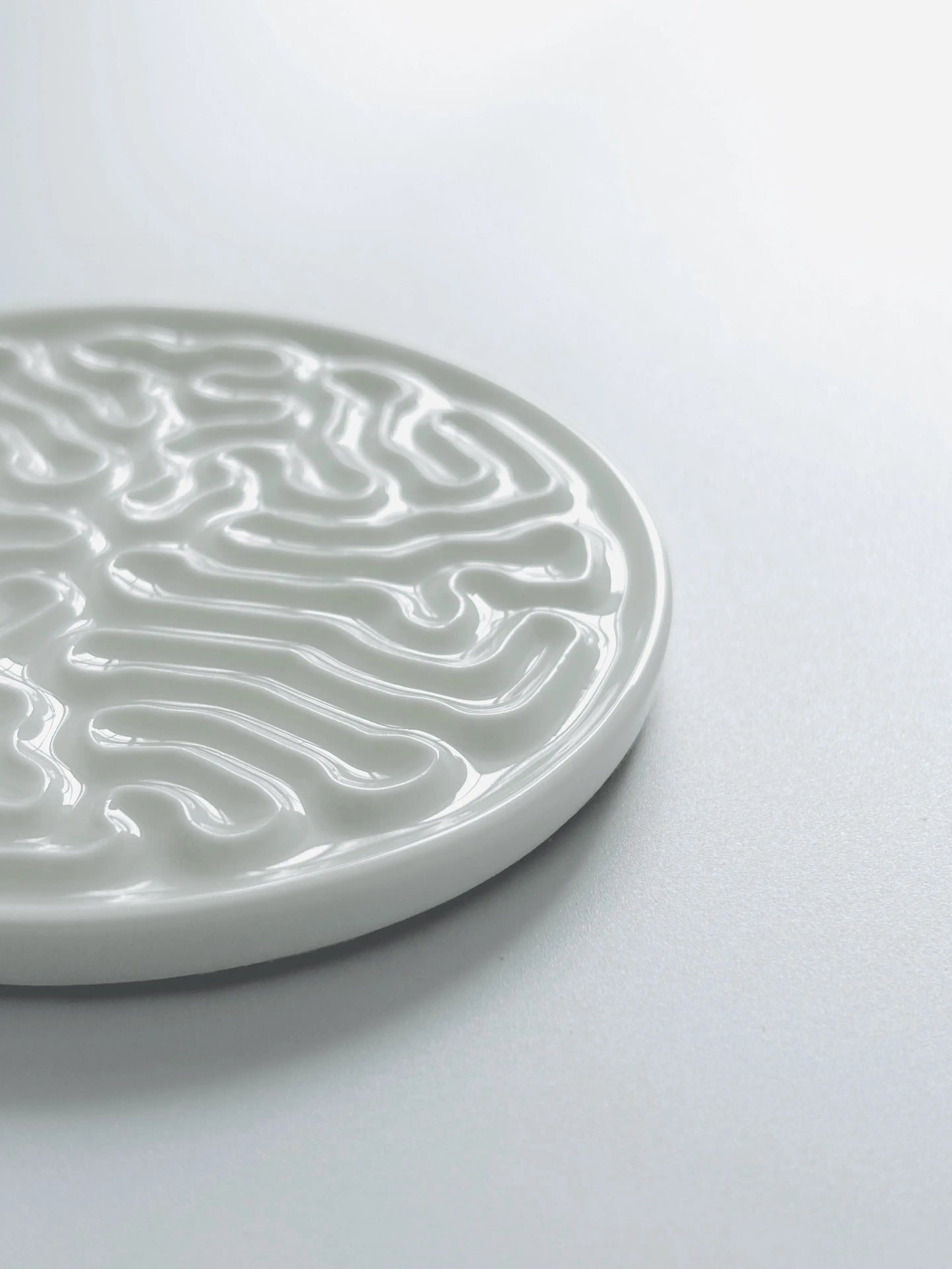  StudioRan CORAL 02 ROUND CERAMIC COASTERS |  TROVE & TONE