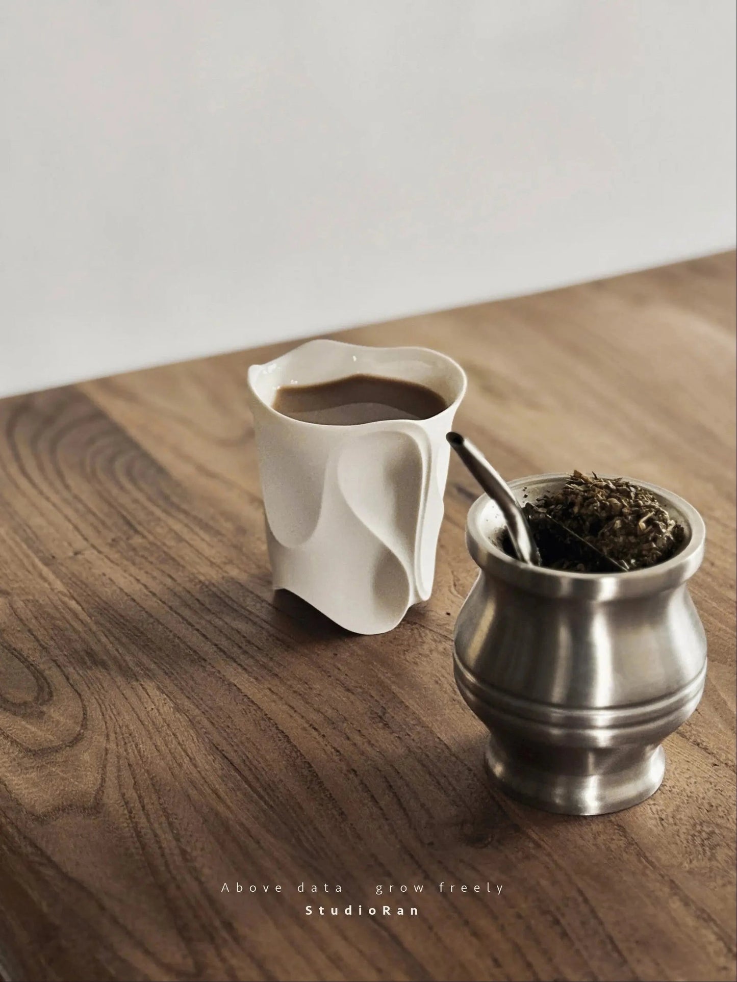  StudioRan CURVE 04 CERAMIC CUP |  TROVE & TONE