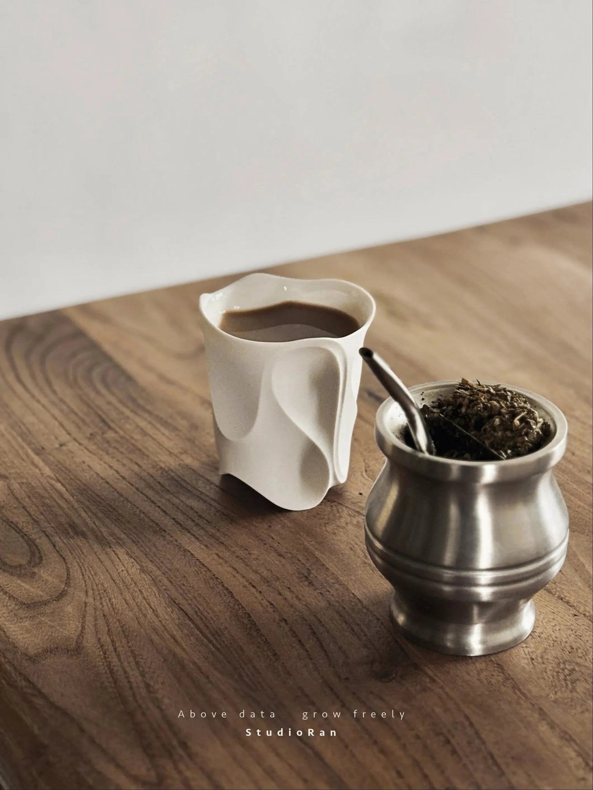  StudioRan CURVE 04 CERAMIC CUP |  TROVE & TONE