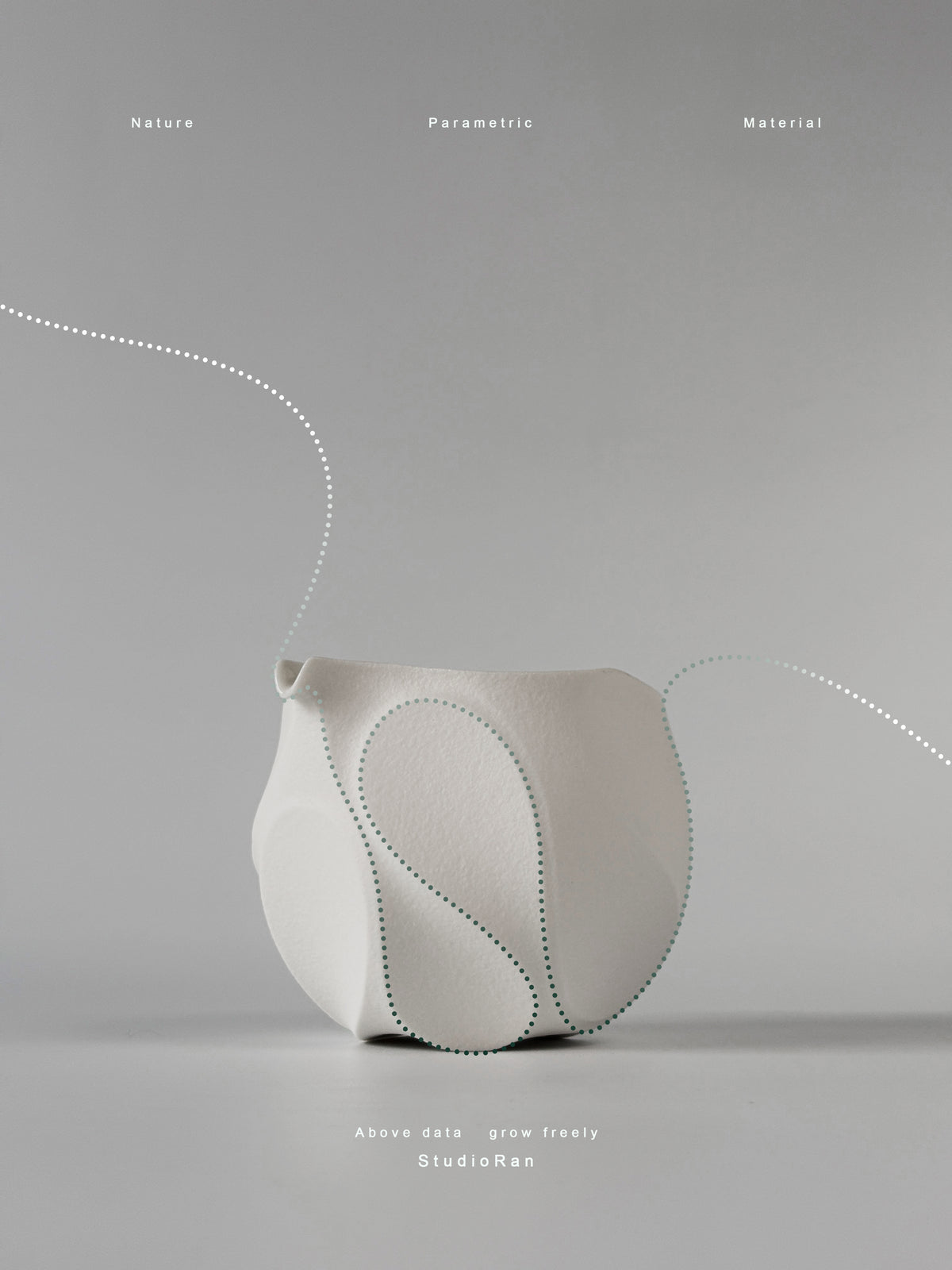  StudioRan CURVE 05 CERAMIC TEA PITCHER |  TROVE & TONE