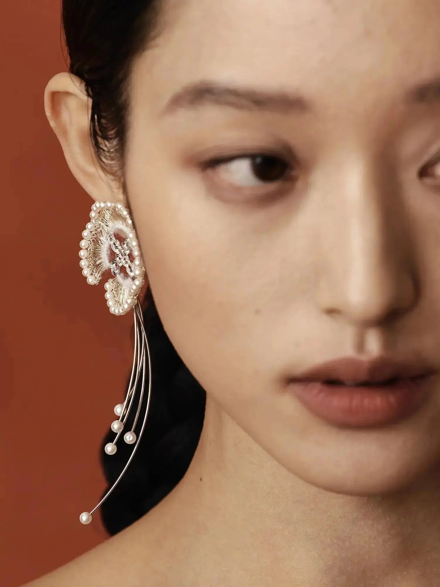 WANYEE CRAFT INTERWOVEN KNOT CHAIN TASSEL DANGLE EARRINGS |  TROVE & TONE