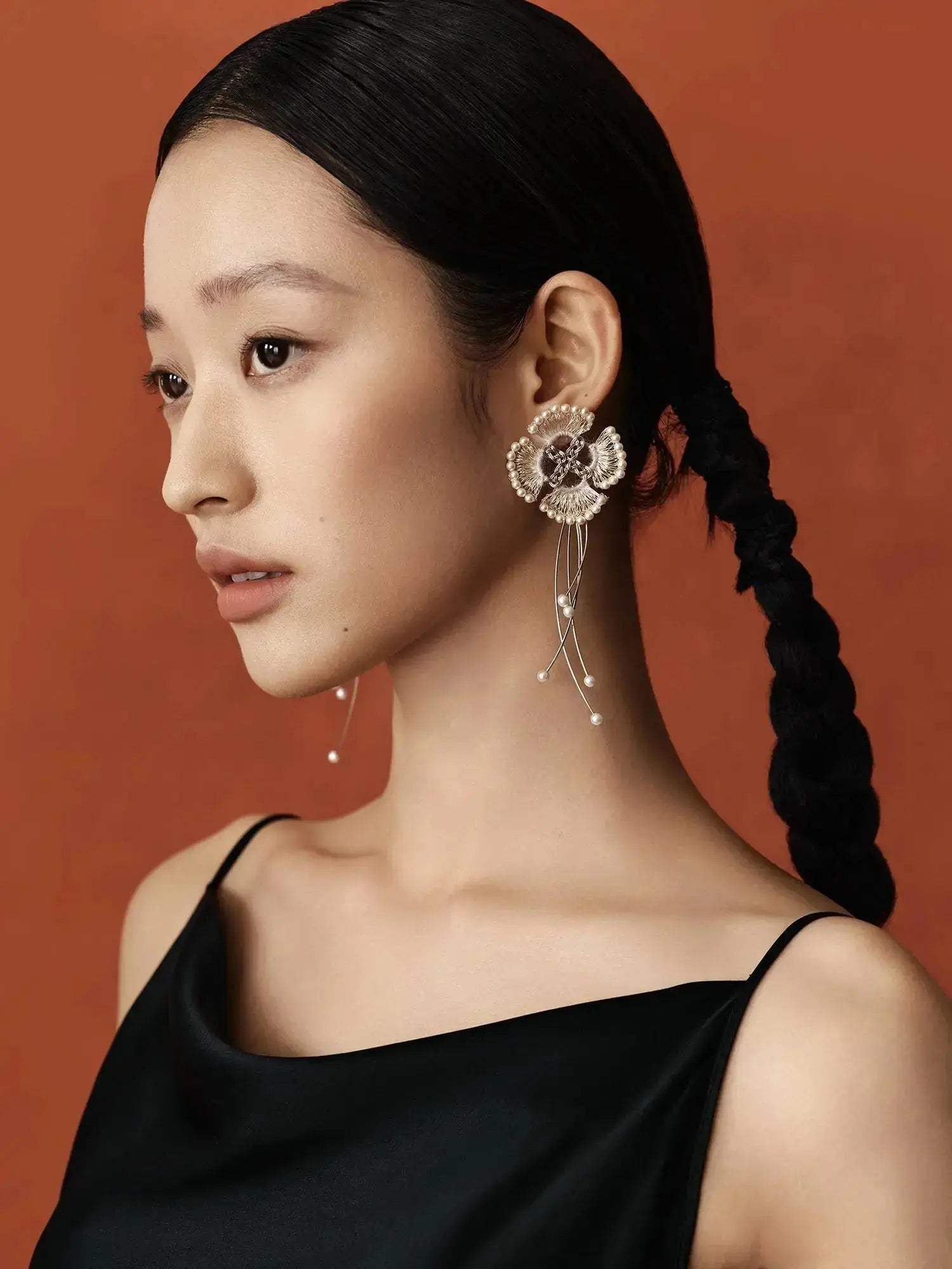  WANYEE CRAFT INTERWOVEN KNOT CHAIN TASSEL DANGLE EARRINGS |  TROVE & TONE