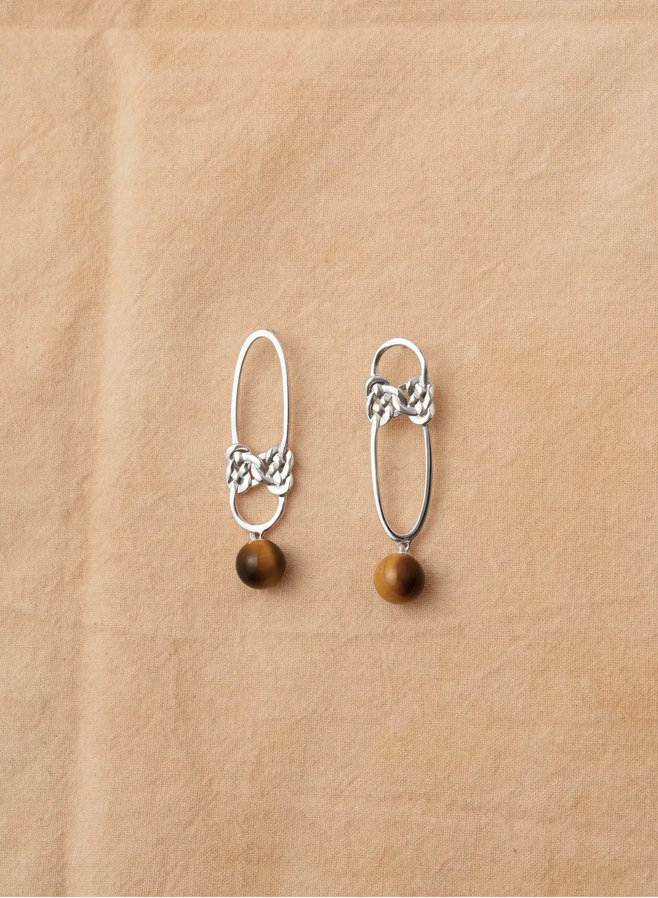  WANYEE CRAFT WOVEN DOUBLE COIN KNOT STUD EARRINGS |  TROVE & TONE