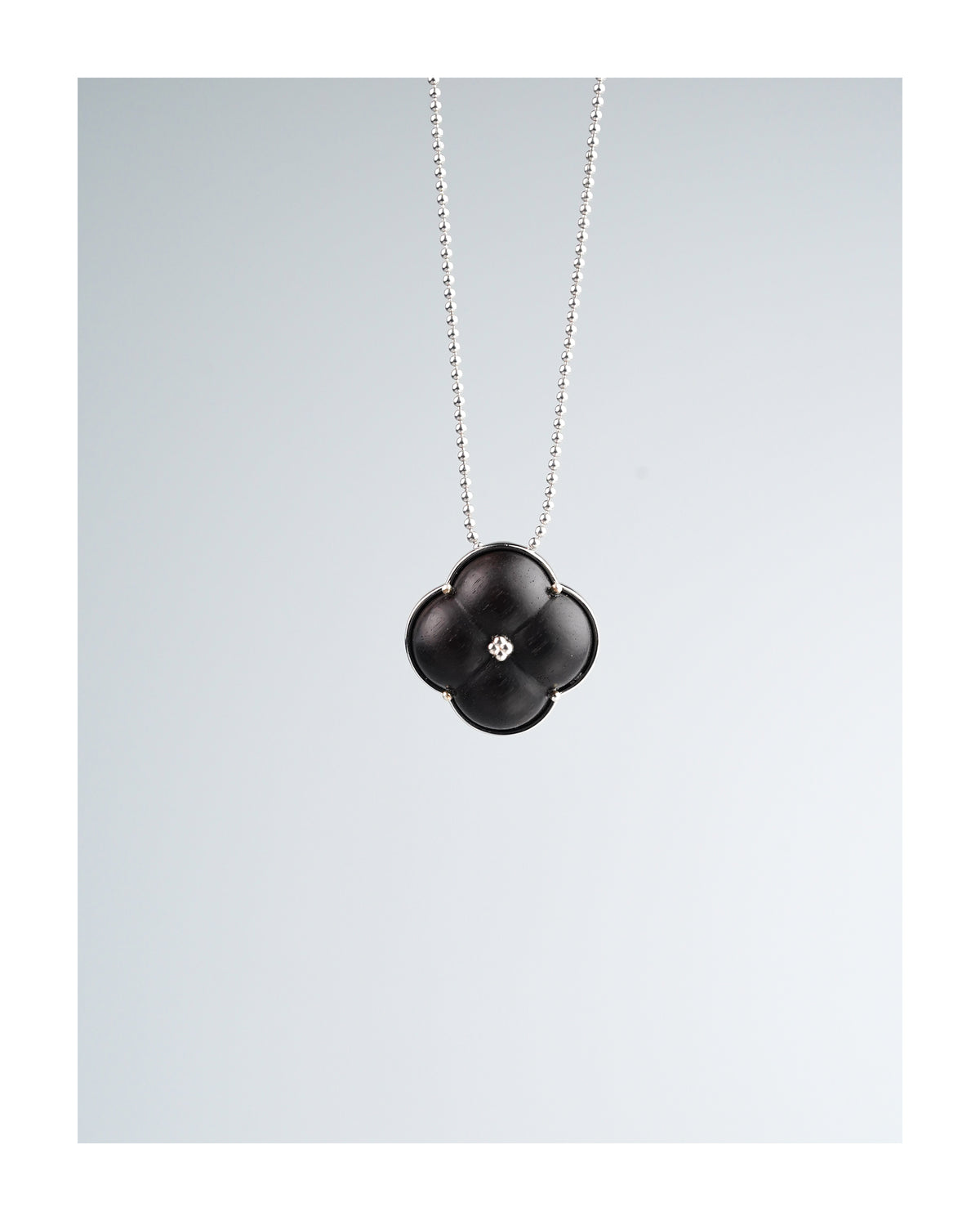  AESTH & UTIL ETERNAL KNOT PURPLE SANDALWOOD MULTI-WAY PENDANT |  TROVE & TONE